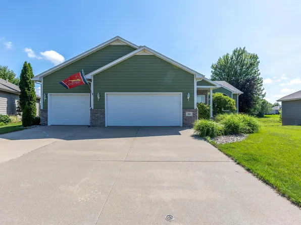 618 Prairie Blvd, Dakota Dunes, SD 57049