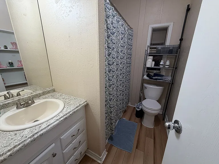 1707 Pontotoc Trce — Photo 9