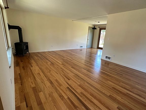 5th image of 21069 Don St #1