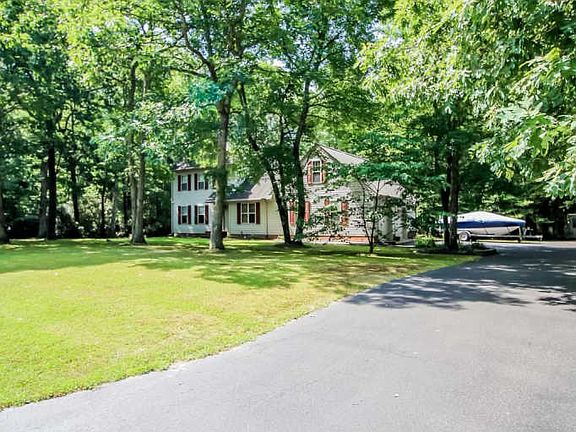 3rd image of 6046 Hounds Bay Cir