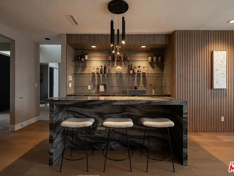 2715 Edwin Pl — Photo 14