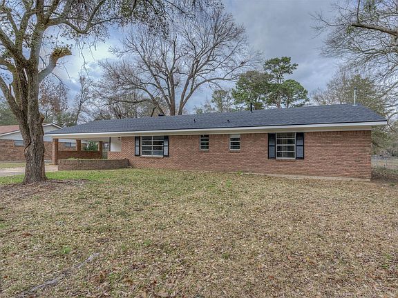 2nd image of 5928 Yarbrough Rd