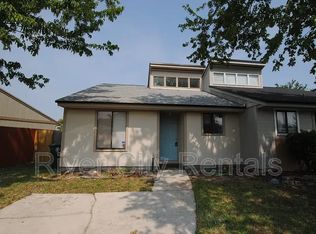2464 Seabury Pl N, Jacksonville, FL 32246