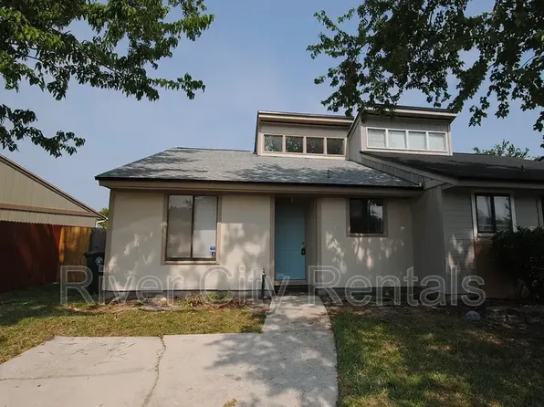 2464 Seabury Pl N, Jacksonville, FL 32246