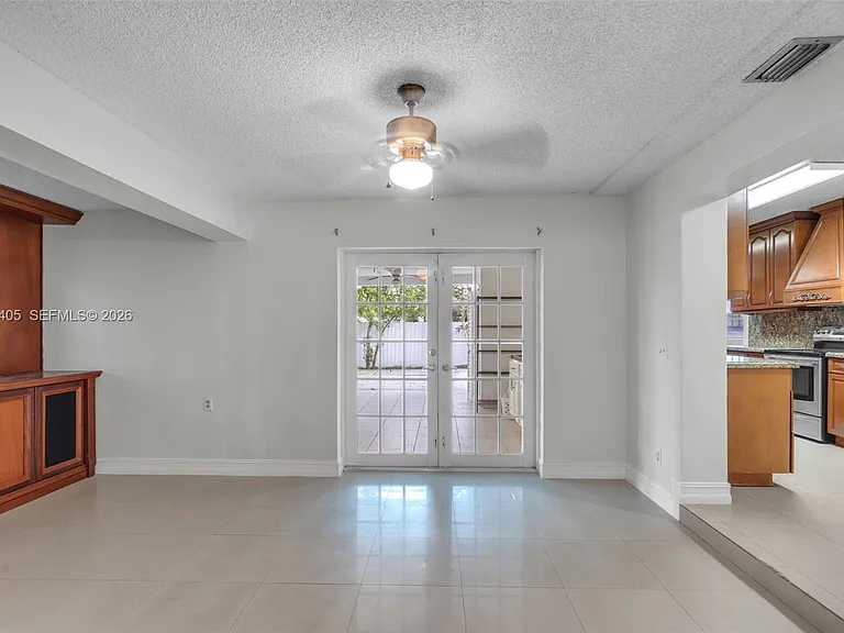 5560 W 6th Ave — Photo 13