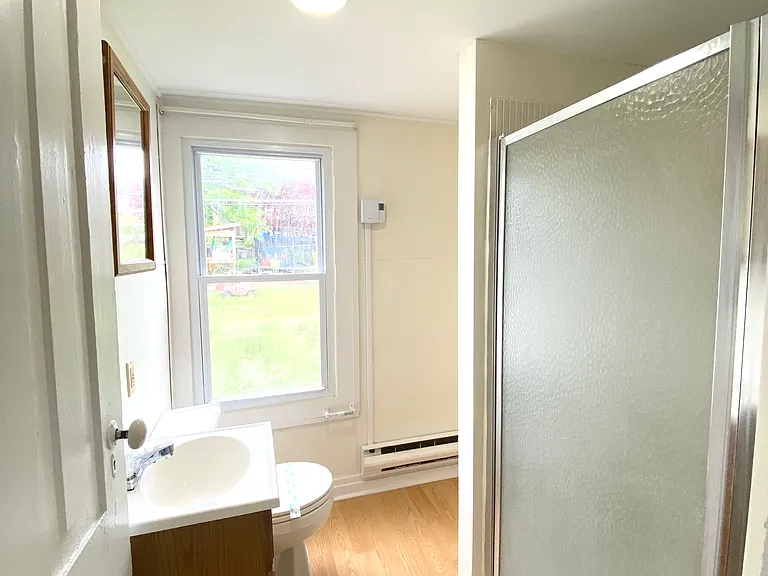 833 C St #201 — Photo 4