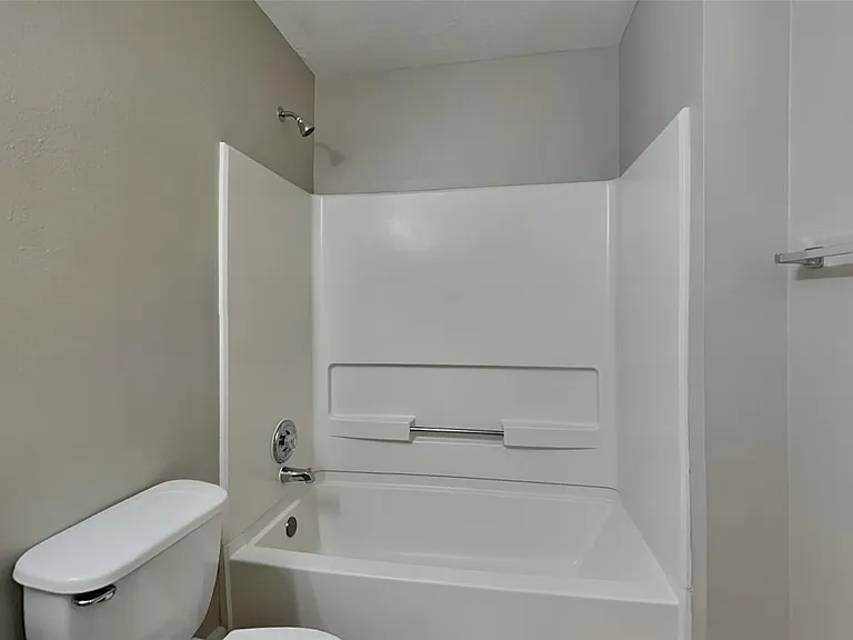 430 Fishhawk Way — Photo 14