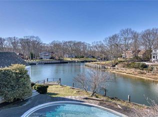 520 Snug Harbor Rd, Greenport, NY 11944