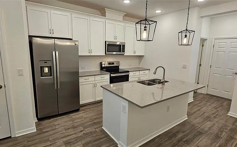 4012 Via Sienna Cir — Photo 3