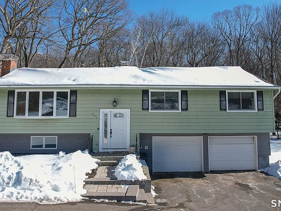 2nd image of 201 Tunxis Road