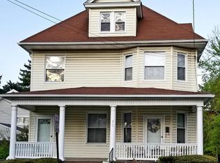 217 Chestnut St, Dunmore, PA 18512