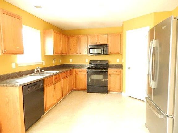 5896 Bluegrass (15)_03252015