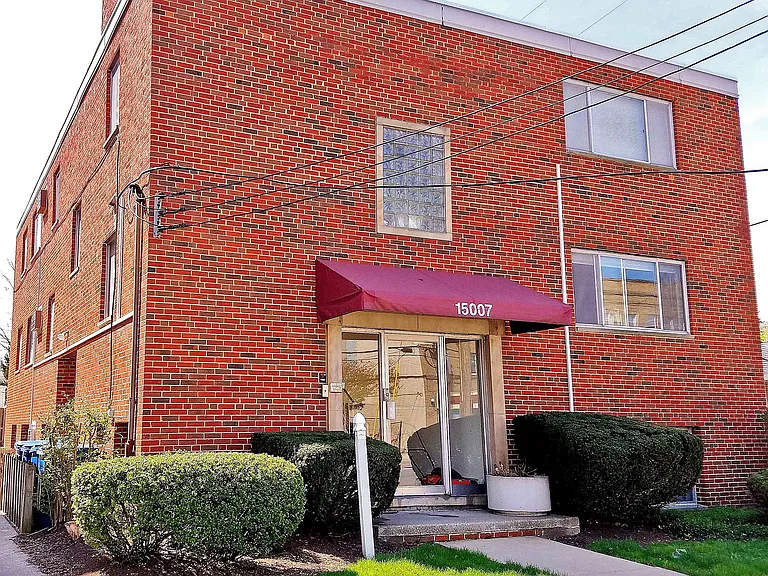 Peridot Place — Photo 1