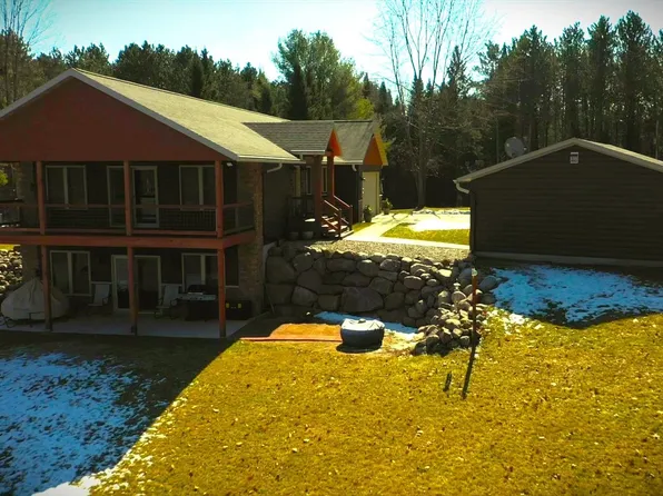 N8772 Beauleau Lake Ln, Gresham, WI 54128