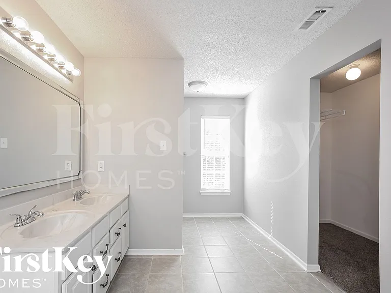 10851 Zimmerman Ln — Photo 11