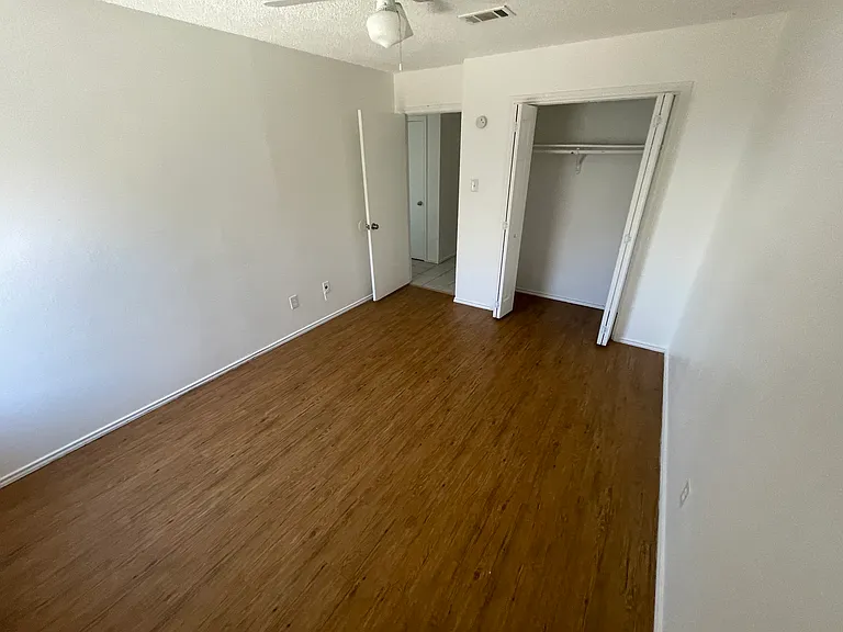 523A Luther Dr #A — Photo 13