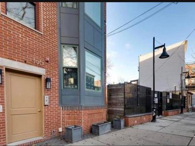 390 1st St APT 3, Jersey City, NJ, 07302