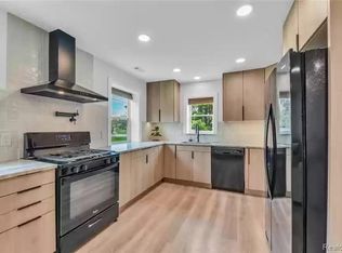 1319 W Textile Rd, Ann Arbor, MI 48108
