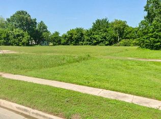 1501 S La Salle St, Navasota, TX 77868