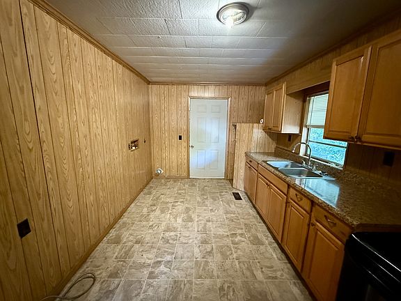 4th image of 164 County Road 202