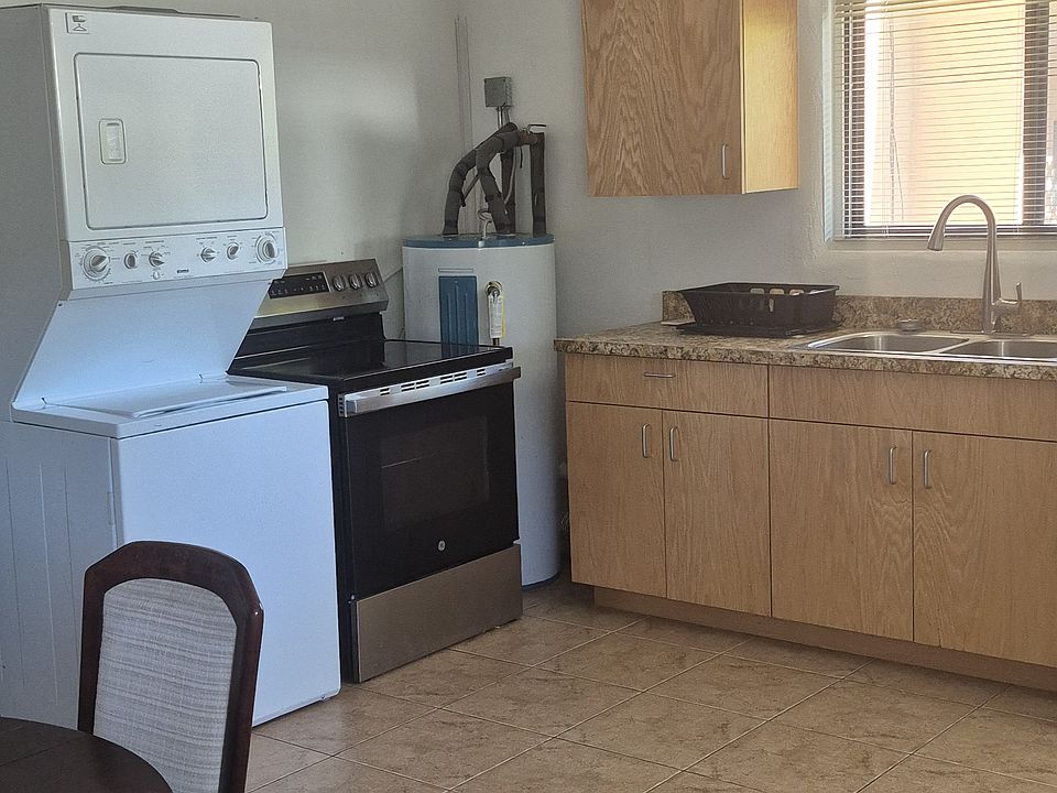 1st image of 15 S Lourdes Dr
