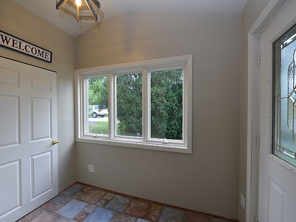 2nd image of 26071 W Heart O Lakes Blvd