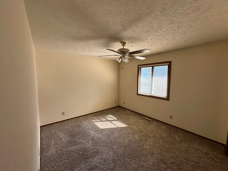 3121 Wildbriar Ln #3121 — Photo 15