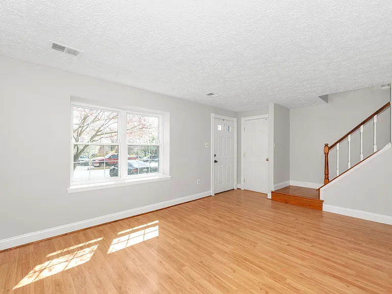 11724 Rosearbor Ct — Photo 9