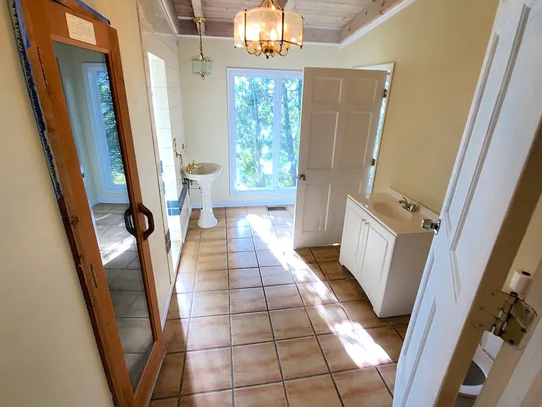 505 Chestnut St #1 — Photo 3