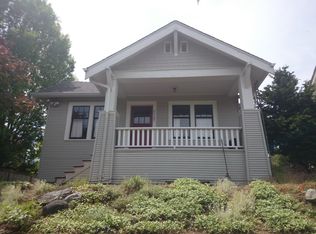 7727 17th Ave NW, Seattle, WA 98117