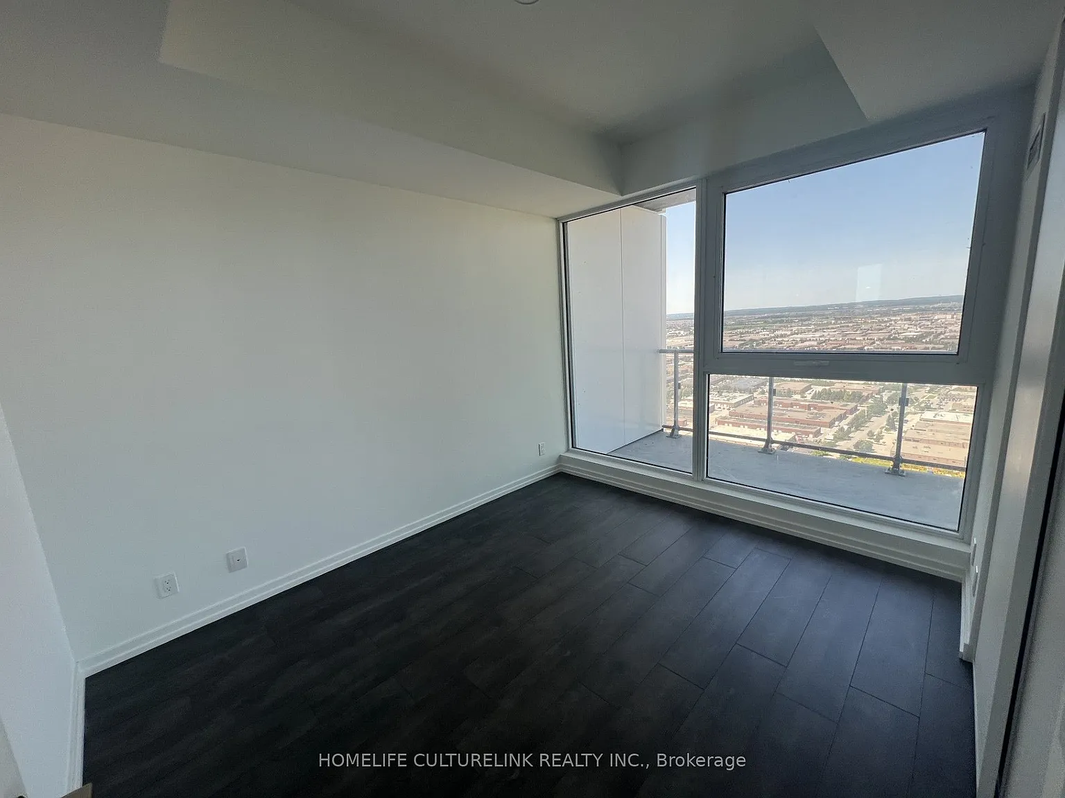 2 bed, $2,700 — Photo 4