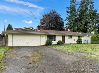 15621 SE 263rd Pl, Kent, WA
