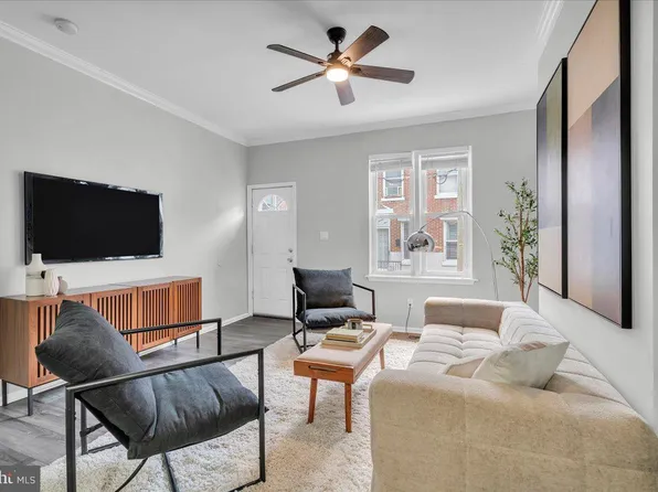 1328 S Mole St, Philadelphia, PA 19146