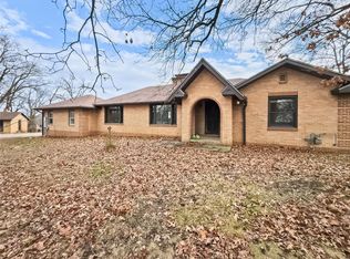 304 Bumper Hill Rd, Camdenton, MO 65020