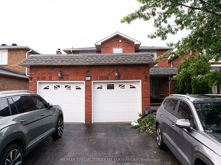 128 Embassy Dr — Photo 15