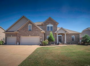 2918 Courtz Ct, Newburgh, IN 47630