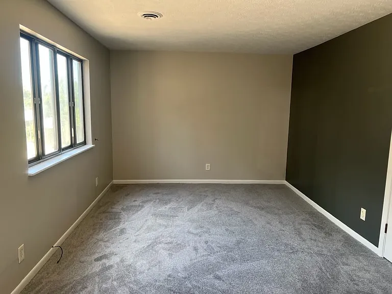 904 Valley View Dr #904A — Photo 5