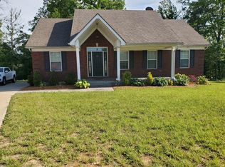 115 Nashville Dr, Coxs Creek, KY 40013