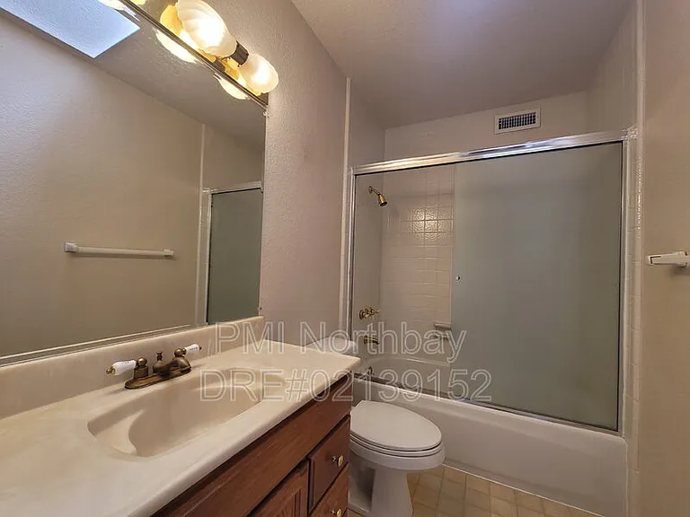 2842 Vista Grande — Photo 16