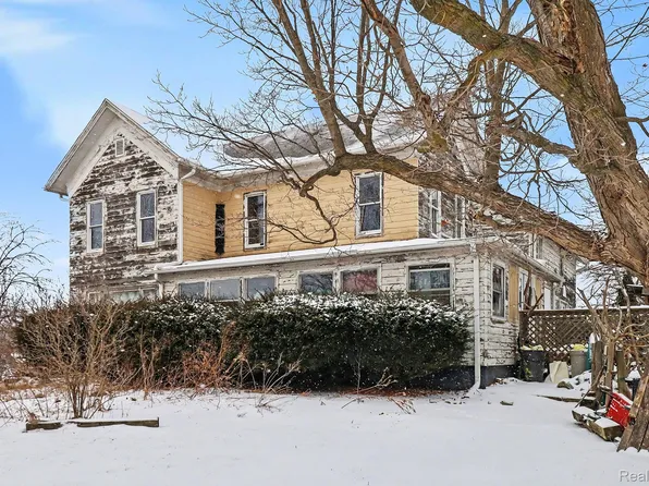 12102 Rolston Rd, Byron, MI 48418