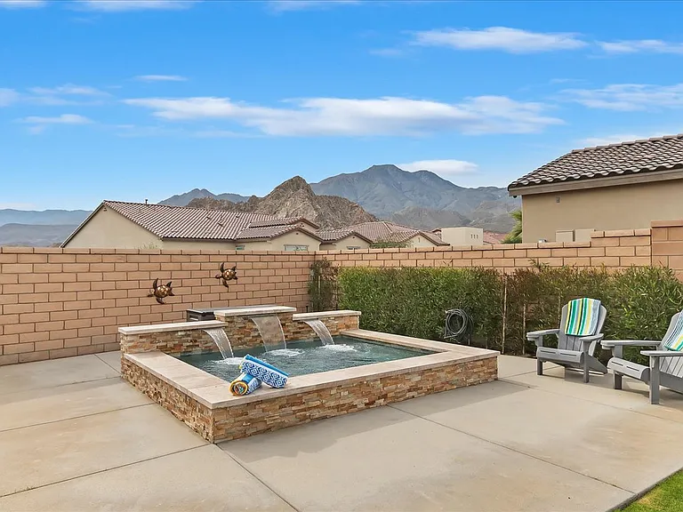58171 Aragon Way — Photo 30