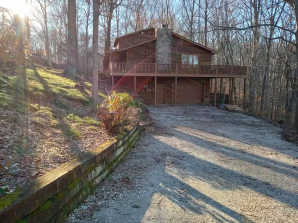 219 Merrylog Ln, Kingston Springs, TN 37082