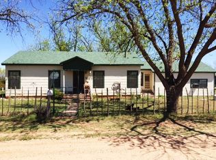 807 Railroad St, Rochester, TX 79544