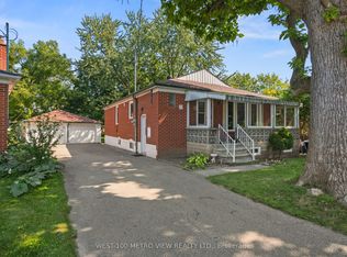 31 Rossford Rd, Toronto, ON M1R 4B2