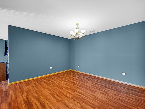 4th image of 13953 W Leamington Dr Unit 1009