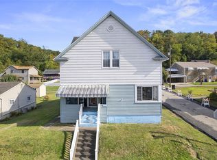 6102 Roslyn St, McKeesport, PA