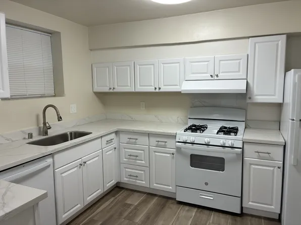 22285 Main St, Hayward, CA 94541