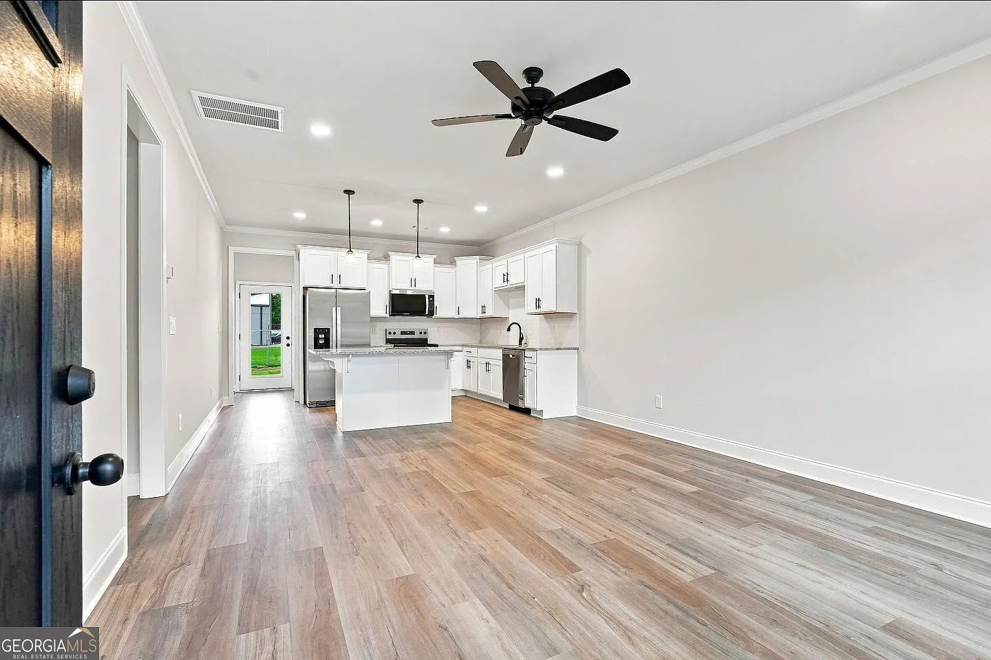 2 bed, 2.0 bath, 1000 sqft, $1,500 — Photo 4