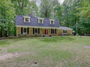 16135 Fernwood Ln, Brookfield, WI 53005