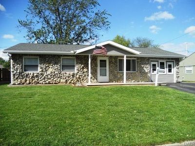 1557 Roxbury Dr, Xenia, OH, 45385